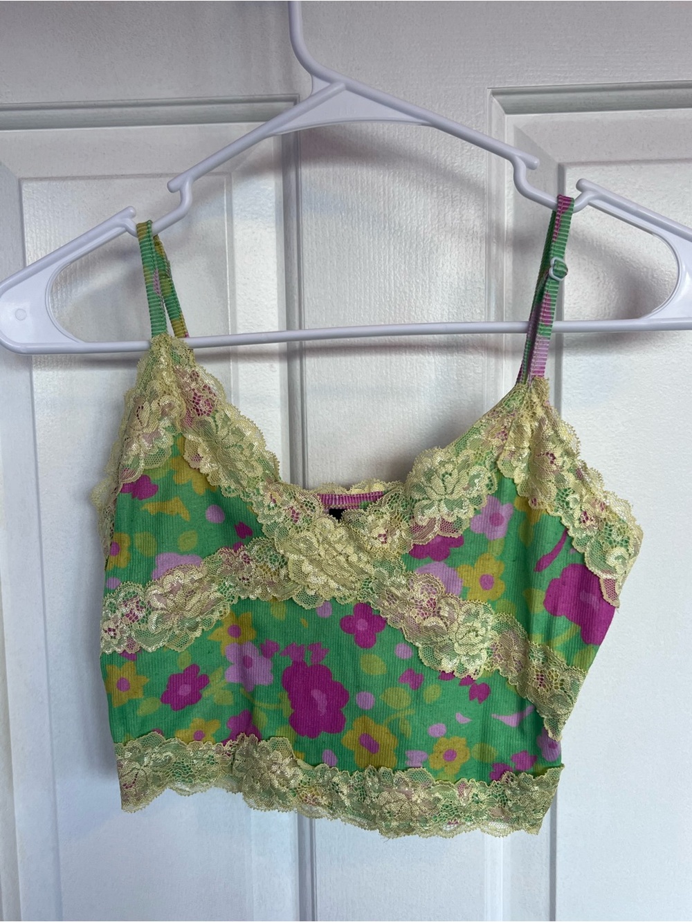 SHEIN Green Floral Lace Trim Cami Top with Pink and Yellow Accents